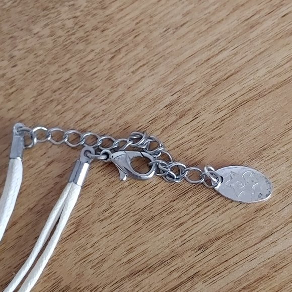 Caracol Mother of Pearl Pendant Necklace Rope Style Chain Contemporary - Picture 5 of 6